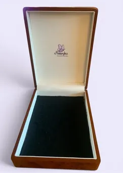 Open wooden eMemorybox showing the eMemorybox logo inside the lid